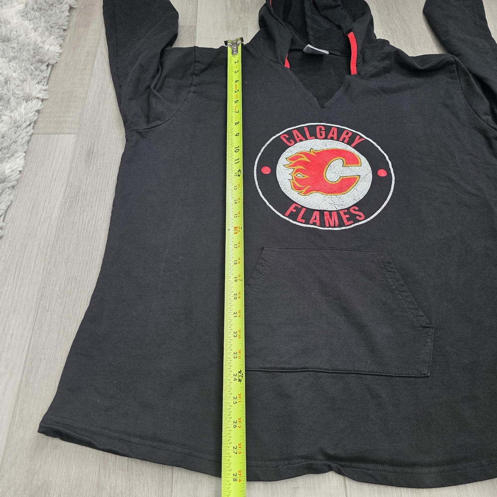 NHL Calgary Flames Black and Red Crew Neck Hoodie - Picture 9 of 12